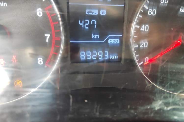 Used FAW Senya R7 2017 1.6L Manual Luxury Model
