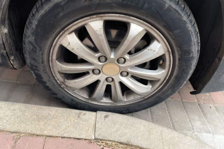 Used BYD Surui 2012 1.5TID Automatic Comfort Version