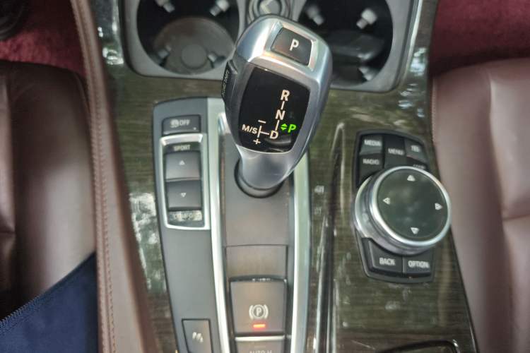 Used BMW 5 Series 2014 525Li Leading Model Gear Lever