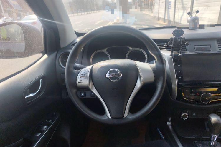 Used Nissan Terra 2020 2.5L XL Upper 4WD Automatic Four-Wheel Drive Luxury Edition Steering Wheel