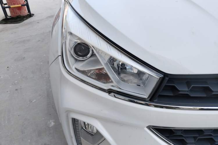 Used Wuling Hongguang S3 2018 1.5L Manual Luxury Model China V Standard