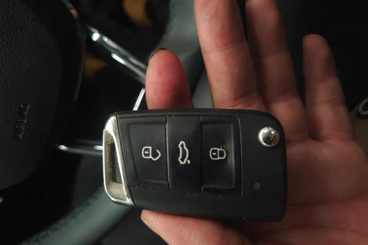 Used Skoda Kodiaq 2022 TSI330 5-Seater Two-Wheel-Drive Luxury Edition
