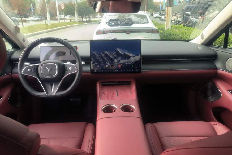 Used VOYAH Lantu Chiguang L 2026 Four-Wheel-Drive Ultra