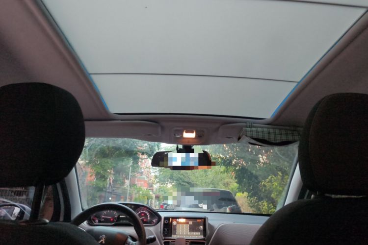 Used Peugeot 2008 2014 1.6L Automatic Fashion Edition
