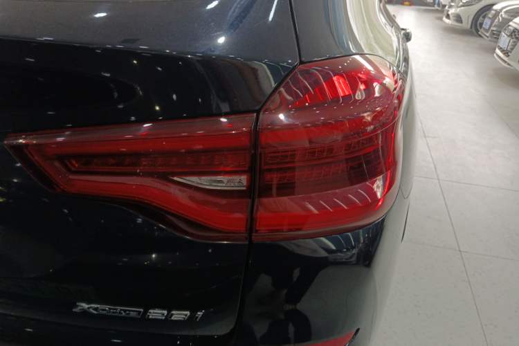 Used BMW X3 2021 xDrive28i M Sport Package Right Rear Taillight