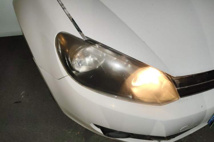 Used Volkswagen Golf 2011 1.6 Manual Fashion Edition