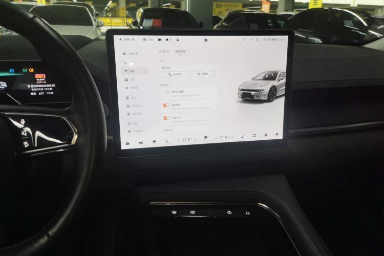 Used Zeekr 001 2022 Ultra-Long Range Single-Motor WE Version Audio And AC Panel