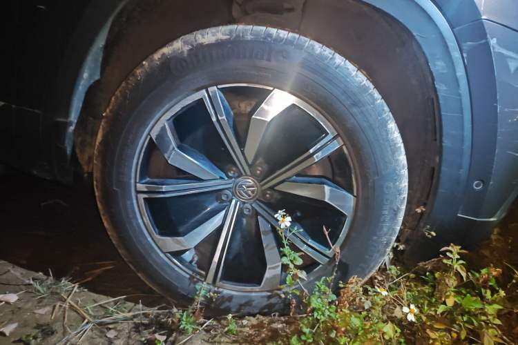 Used Volkswagen Teramont 2019 330TSI Two-Wheel-Drive Luxury Edition China V Standard
