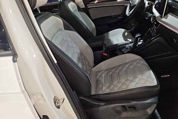 Used Volkswagen Tayron 2024 330TSI Two-Wheel Drive Luxury Plus Advanced Version
