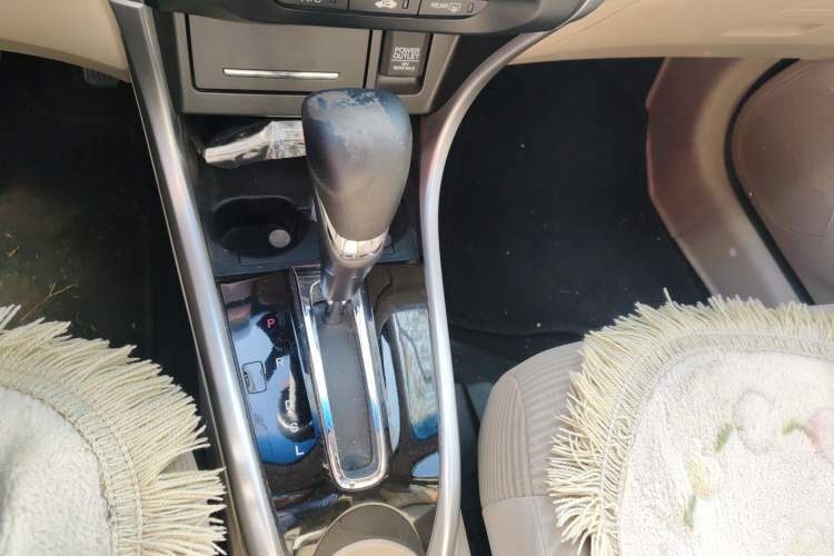 Used Honda Crider 2016 1.8L CVT Comfort Version
