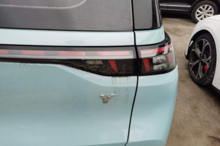 Used AION Y 2022 70 Intelligent Edition Lithium Iron Phosphate