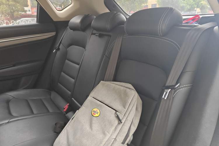 Used Geely Auto Emgrand GS 2016 Elegant Edition 1.3T Automatic LingShang Model Left Rear Seat