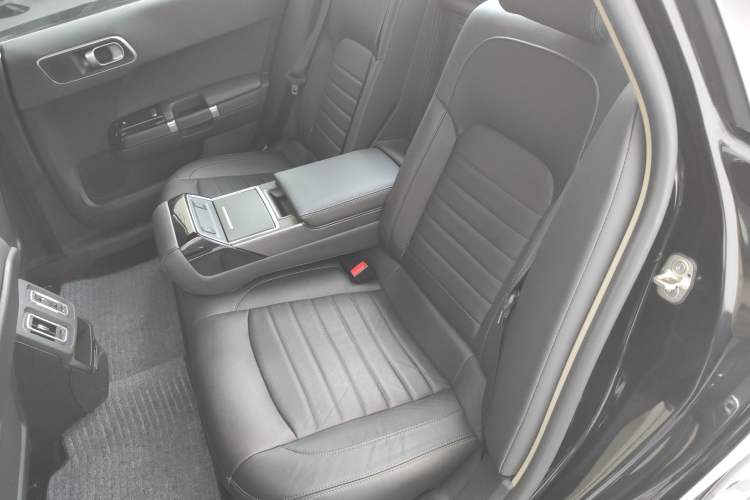 Used Citroen C6 2017 Revised Version 380THP Luxury Edition
