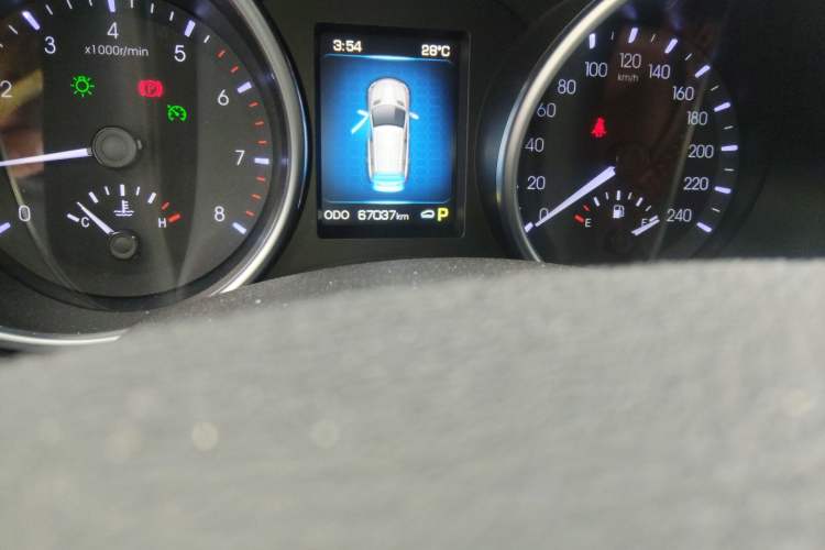 Used Haval H8 2015 2.0T Two-Wheel Drive Comfort Version