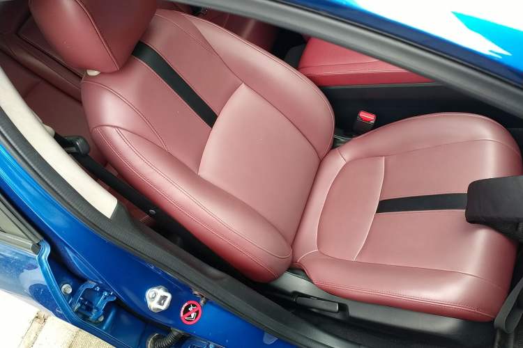 Used Honda Civic 2016 220TURBO CVT Luxury Edition Right Front Seat