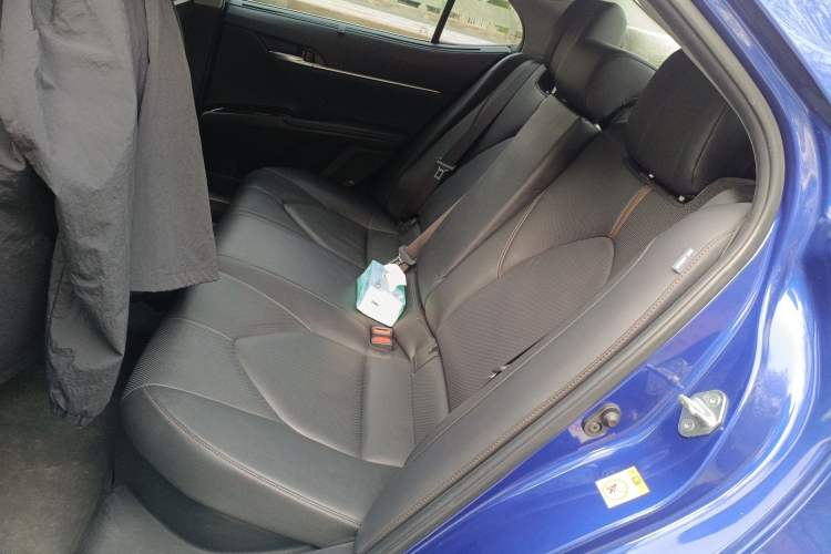 Used Toyota Camry 2018 Dual-Engine 2.5HQ Flagship Edition Left Rear Seat