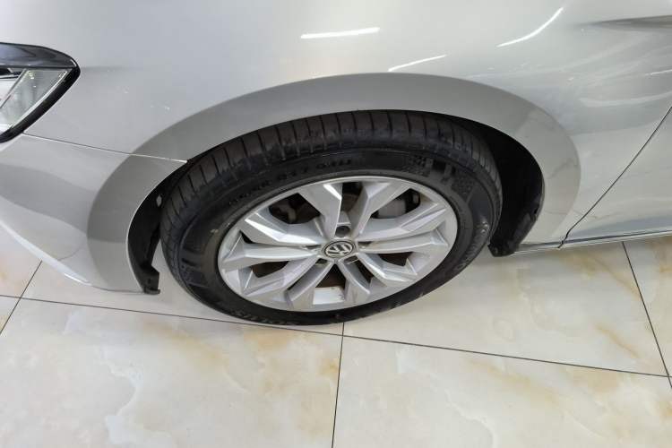 Used Volkswagen Magotan 2017 330TSI DSG Luxury Model