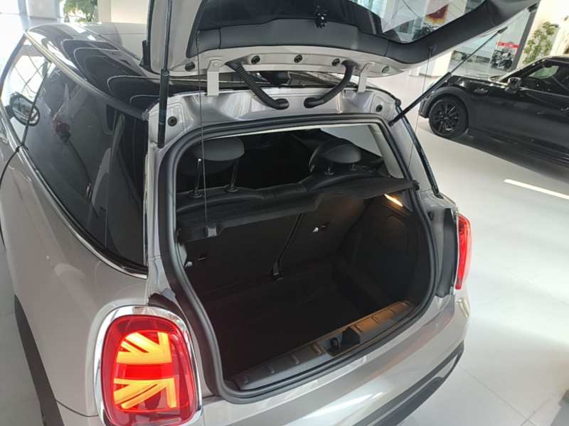 Used MINI 2022 Updated 1.5T COOPER Artist — 18