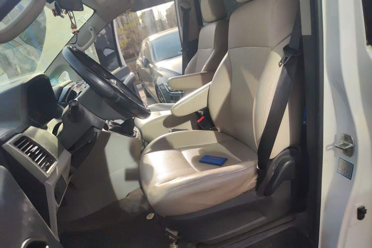 Used JAC Refine M4 2019 Joyful Series 2.0L Manual Comfort Model China VI Standard Left Front Seat