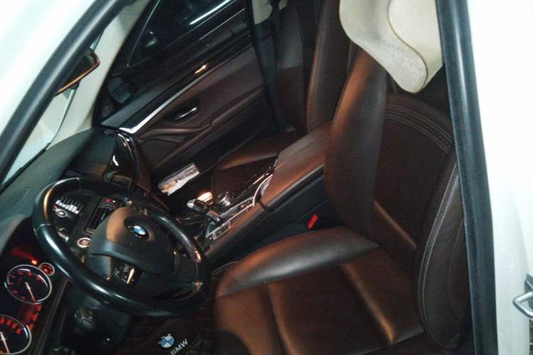 Used BMW 5 Series 2017 525Li Luxury Design Package
