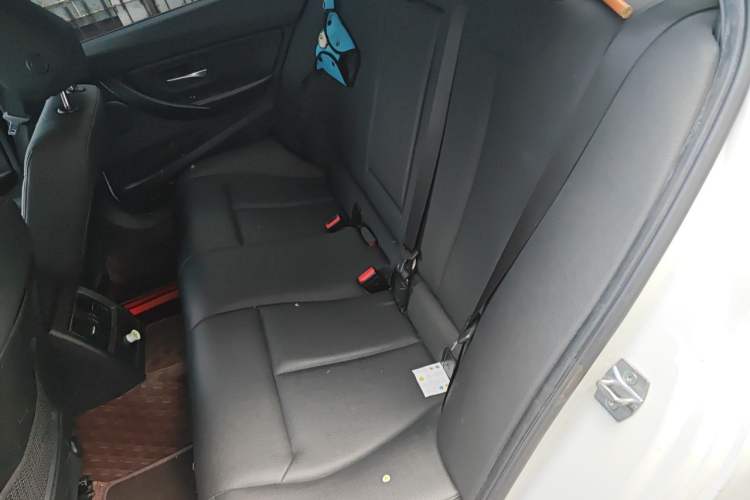 Used BMW 3 Series 2016 320i Fashion Model