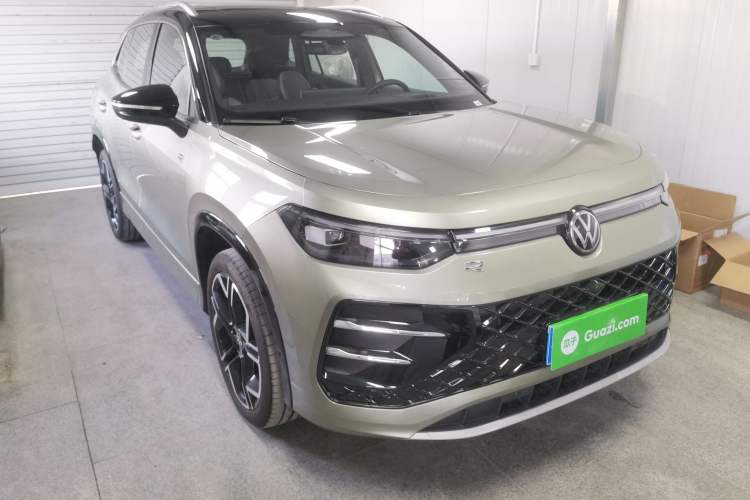 Used Volkswagen Tayron 2025 Tiguan L 380TSI 4Motion Luxury Easy Package
