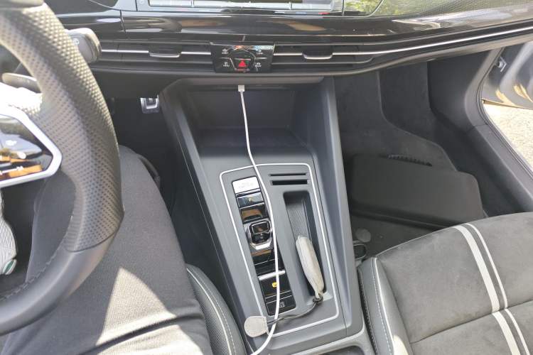 Used Volkswagen Golf 2023 280TSI DSG R-Line 20th Anniversary Edition
