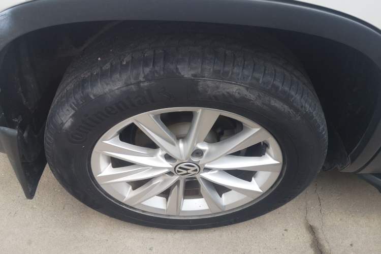 Used Volkswagen Tiguan L 2017 300TSI Automatic Two-Wheel Drive Silk Road Luxury Edition