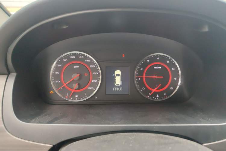 Used SAIC MAXUS G10 2019 PLUS 2.0T Automatic Elite Edition China V Standard Instrument Cluster