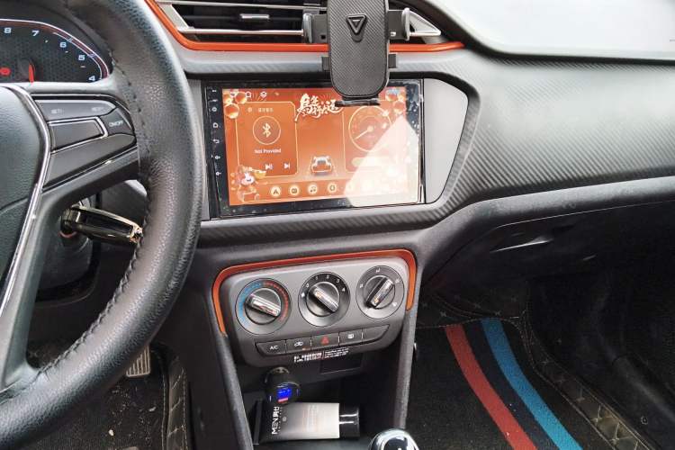 Used Chery Tiggo 3X 2017 1.5L Manual Urban Leading Edition Audio And AC Panel