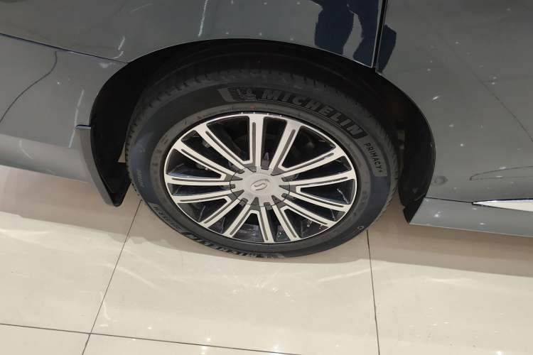 Used GAC Trumpchi M8 2021 Lingxiu Series 390T Deluxe Edition
