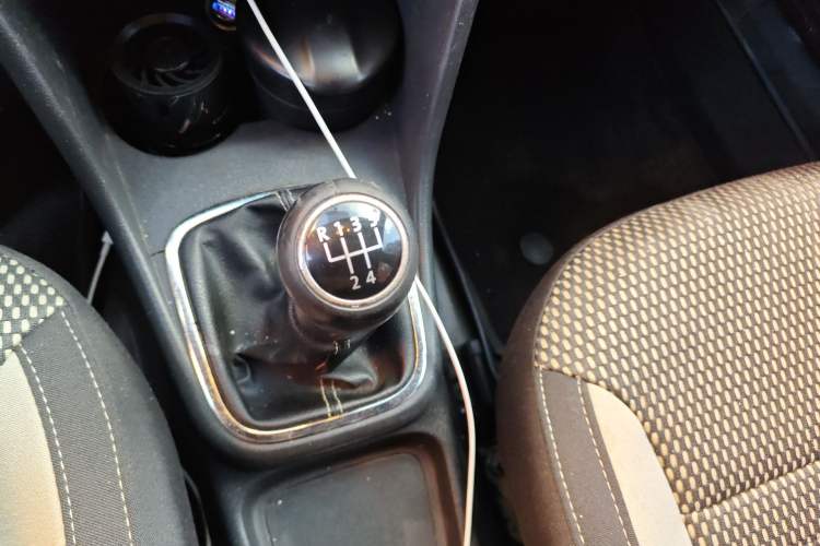 Used Volkswagen Polo 2012 1.6L Cross Polo MT