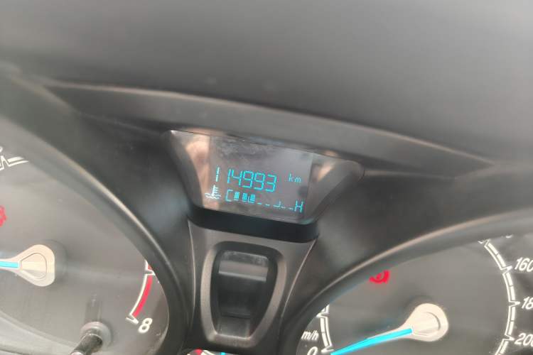 Used Ford Fiesta 2013 Sedan 1.5L Manual Fashion Edition Odometer Close Up