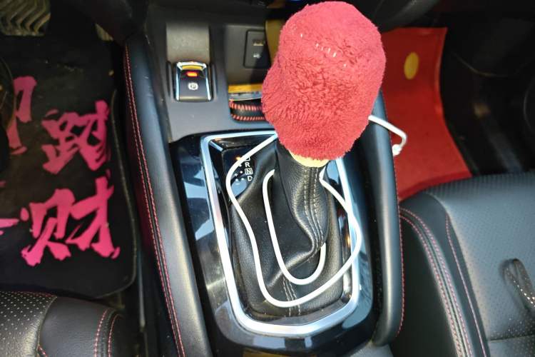 Used Nissan Qashqai 2021 2.0L CVT Luxury Edition Gear Lever