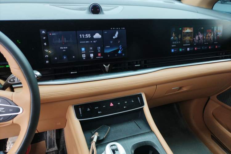 Used VOYAH Dream 2022 Low-Carbon Edition Dream+ Smart Enjoyment Package Audio And AC Panel