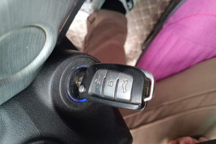 Used Geely Auto Vision X3 2017 1.5L Manual Elite Model
