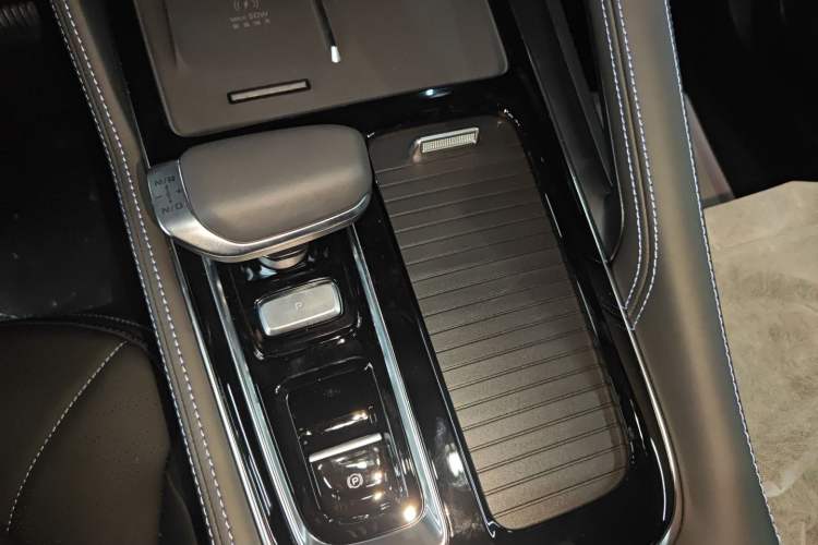 Used Geely Auto Preface 2026 Model Oriental Yao 1.5TD Kunlun Edition
