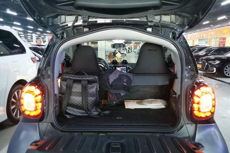 Used smart fortwo 2016 1.0L Grey Ranger Special Edition
