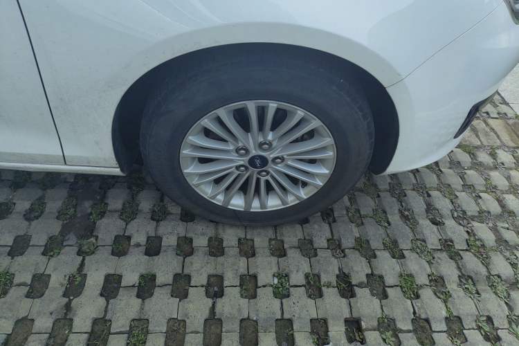 Used Ford Escort 2017 1.5L Automatic Comfort Model
