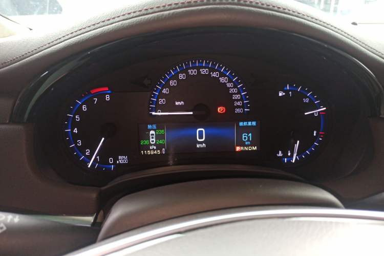 Used Cadillac XTS 2014 28T Comfort Version
