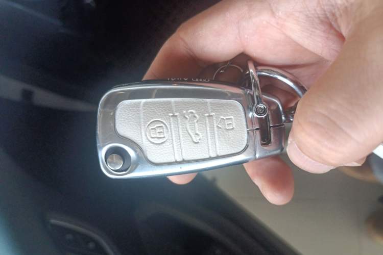 Used Audi A3 2020 Limousine 35 TFSI Fashion Edition China VI Emission Standard Vehicle Key