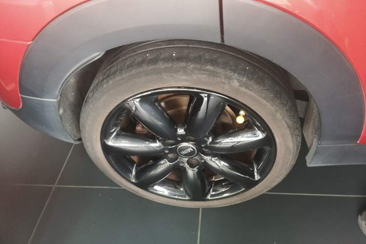 Used MINI Clubman 2019 1.5T COOPER Connoisseur Right Rear Wheel Hub