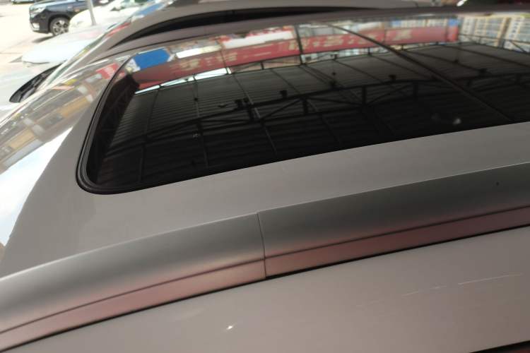 Used Geely Auto Emgrand X7 Sport 2020 1.8TD DCT Two-Wheel Drive Smart Connect 4G-Enabled Version