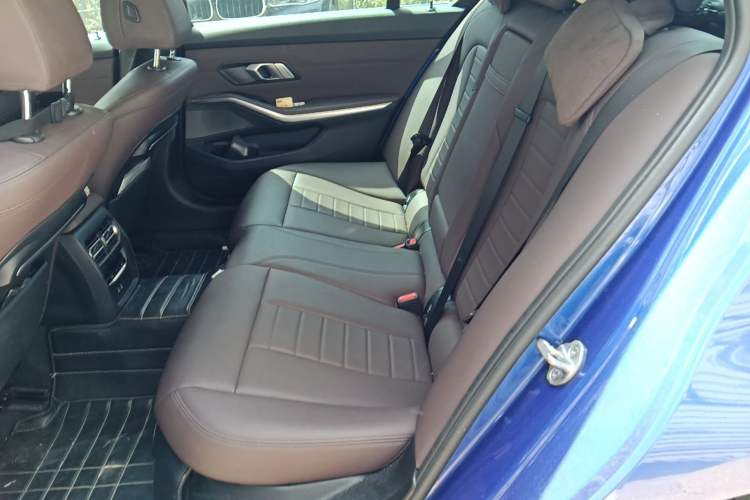 Used BMW 3 Series 2021 Facelifted 320Li M Sport Package
