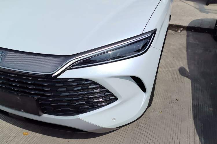 Used BYD Song L DM-i 2025 Intelligent Driving Version 160 km Beyond-Range Type
