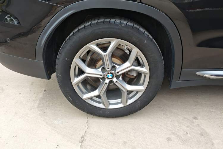 Used BMW X3 2020 xDrive28i Luxury Package Exterior 5