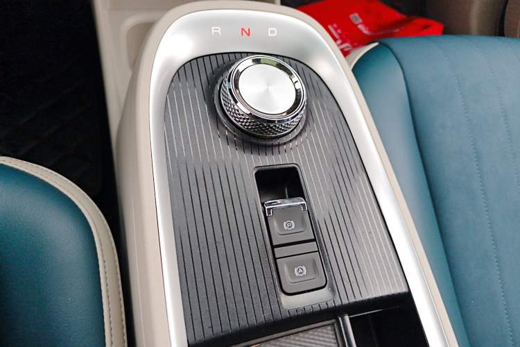 Used ORA Good Cat 2021 400km Standard Range Athena Edition Lithium Iron Phosphate
