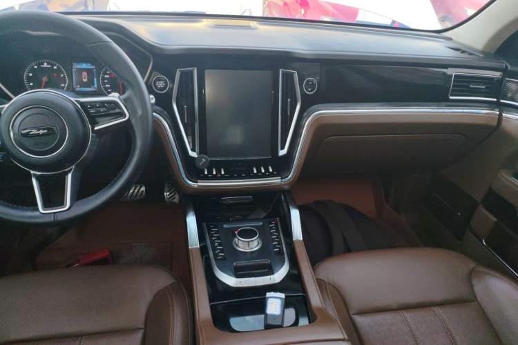 Used Zotye T700 2017 1.8T Dual-Clutch Luxury Model