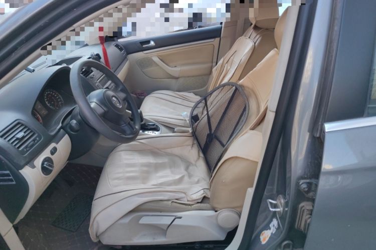 Used Volkswagen Sagitar 2011 1.6L Automatic Comfort Edition Left Front Seat