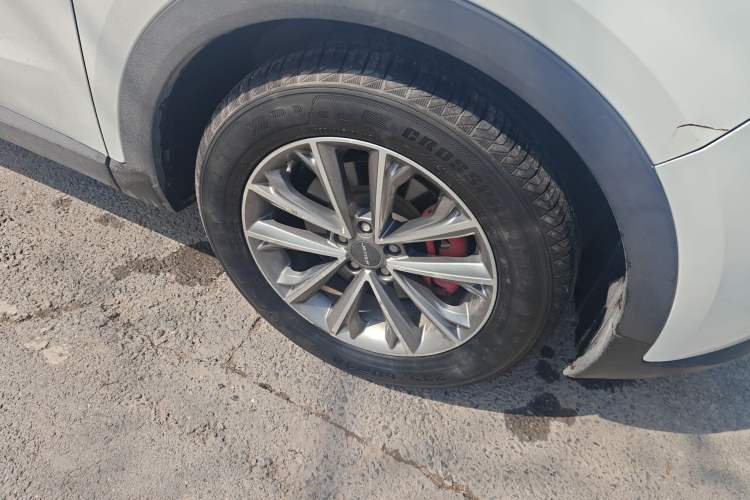 Used JETOUR X70S 2019 1.5T Automatic Explore Edition China V Standard Right Front Wheel Hub